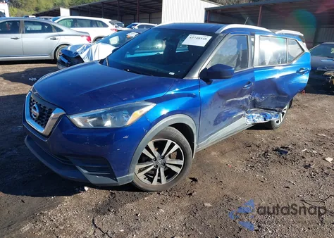 2018 Nissan Kicks Sv from USA, damaged, VIN 3N1CP5CU8JL516084